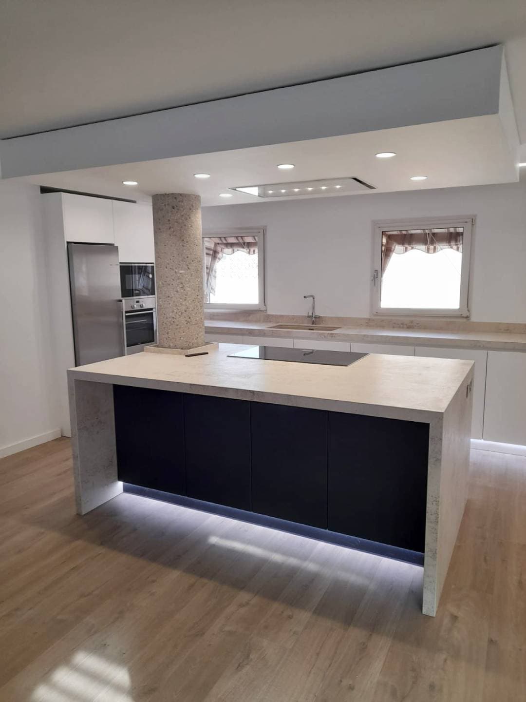 Piso o villa: cómo cambia tu reforma de cocina en la Costa del Sol